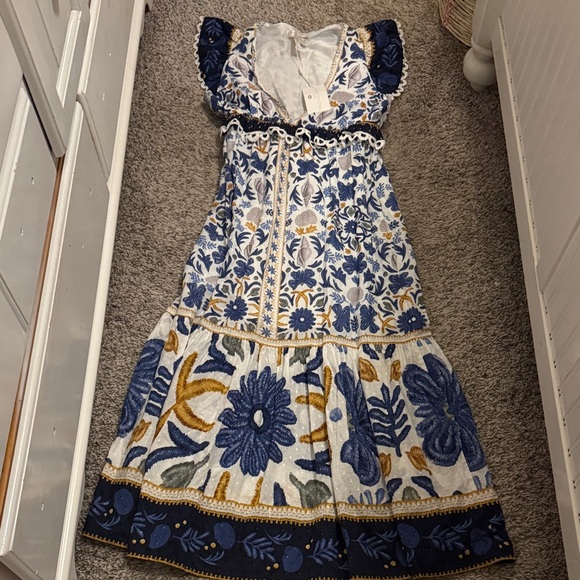 NWT Caroline constas dress size small - Picture 1 of 3